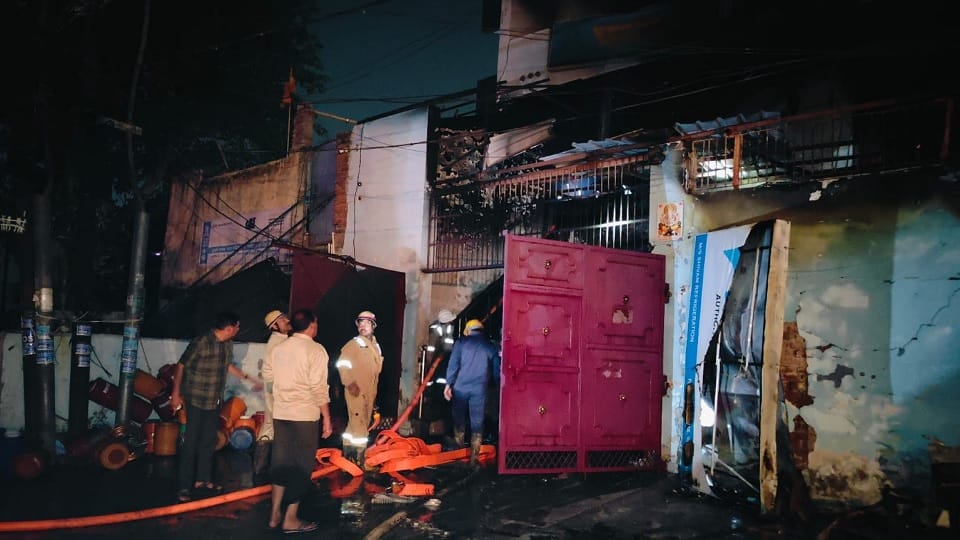 Fire breaks out at AC service center in Ghaziabad; one person dies