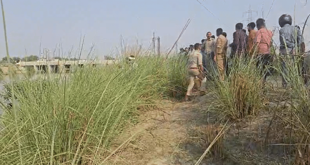 Kanpur Driver's Body Found in Canal 56 Hours After Bidhanu Bus Accident Family Members Stage Road Blockade