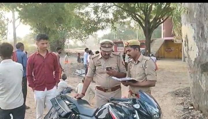 Fatehpur road accident woman killed by trailer while returning from wedding