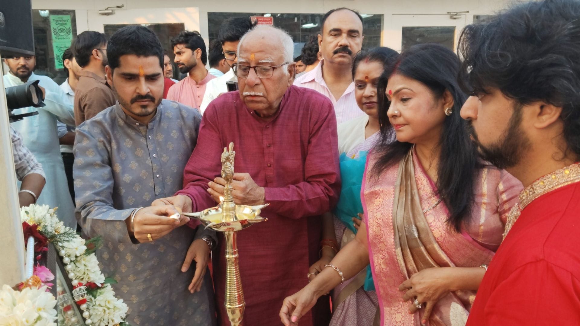 Girija Devi Vishwamohan Bhatt Vishwaranjini Varanasi Ghats Malini avashti Pays Homage Appaji