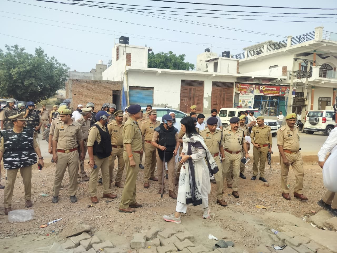 Stone-pelting and unrest during Maharana Pratap Jayanti procession in Hapur