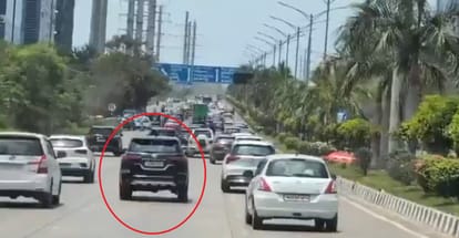 Telangana CM Revanth Reddy Travels in Normal Traffic; Viral Video Shows Convoy Without VIP Road Blocks