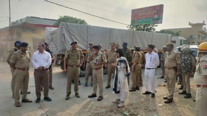 Hapur Violence Unrest during religious procession in Hapur heavy stone-pelting ensues See photos