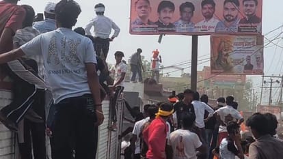 Hapur Violence Unrest during religious procession in Hapur heavy stone-pelting ensues See photos