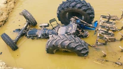 Farmer Dies After Tractor Overturns in Azamgarh Tragic Accident Follows Field Plowing