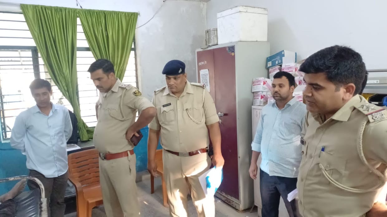 Elderly man murdered in Saran over land grab dispute accused husband absconding wife arrested