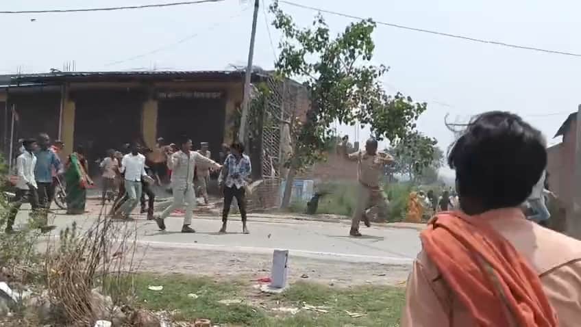 Farrukhabad Chachupur Violence Miscalculation Lead to Deadly Assault Women Snatch Batons from Police and Clash