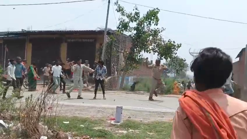 Farrukhabad Chachupur Violence Miscalculation Lead to Deadly Assault Women Snatch Batons from Police and Clash