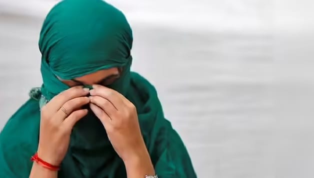 Bangladeshi Teenager Found Abandoned in Etawah Held Ticket from Old Delhi to Baghpat Team Interrogation