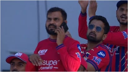 CSK vs LSG मैच में नया विवाद: डगआउट में फोन इस्तेमाल करते दिखा लखनऊ के स्टाफ का सदस्य; सोशल मीडिया पर मचा बवाल New Controversy in CSK vs LSG Match: Lucknow Staff Member Spotted Using Phone in Dugout
