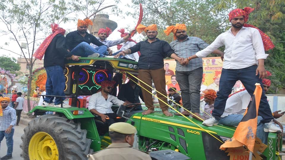 grand procession was taken out on Maharana Pratap Jayanti