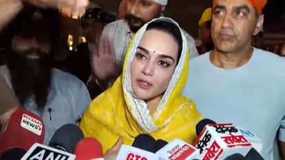 Arjun Rapal Reached to Mahakaleshwar Mandir Preity zinta seva in