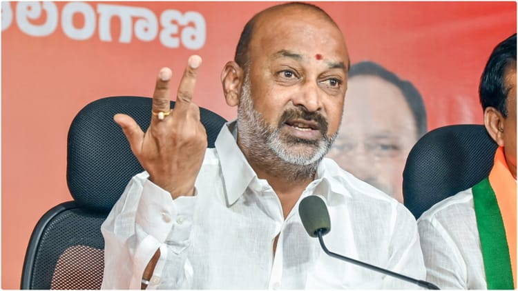 केंद्रीय मंत्री बी संजय कुमार के बेटे पर पॉक्सो केस दर्ज, भगीरथ ने पांच करोड़ की उगाही का किया दावा