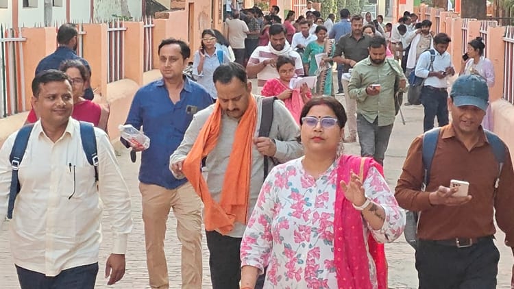 Up:क्रोनोलाॅजी ने उलझाया, पिछली बार की तुलना में आसान लगा पेपर; दूसरी ...