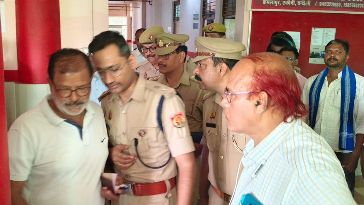 Patient Shoots Fellow Patients in Chandauli One Dead Bystanders Apprehend Fleeing Accused