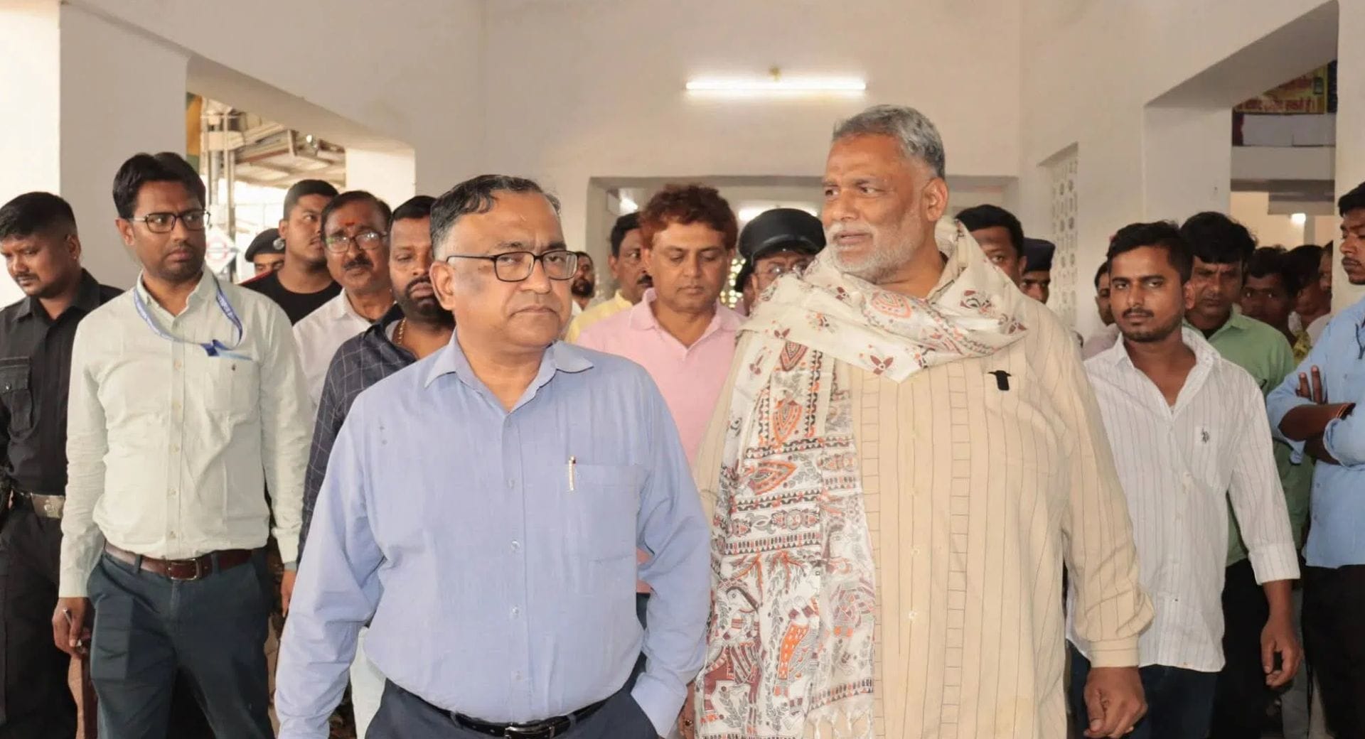 पूर्णिया कोर्ट स्टेशन का निरीक्षण करते डीआरएम