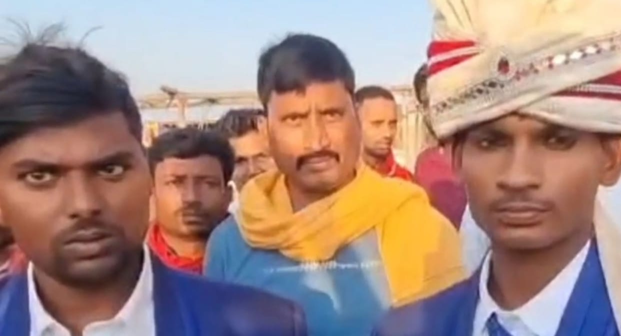 Bihar Groom Pleads for Help After Wedding Procession Gets Stuck Due to Vikramshila Bridge Closure
