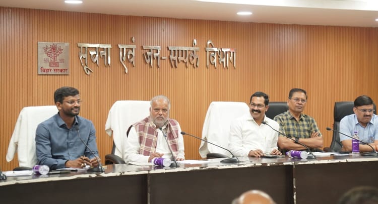 Bihar News: 20 वर्षों में बदली बिहार की छवि; मंत्री श्रवण कुमार बोले- विकास कार्यों और मीडिया की अहम भूमिका