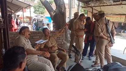 Murder In moving train in UP Murder five minutes after train left Kuchaman station
