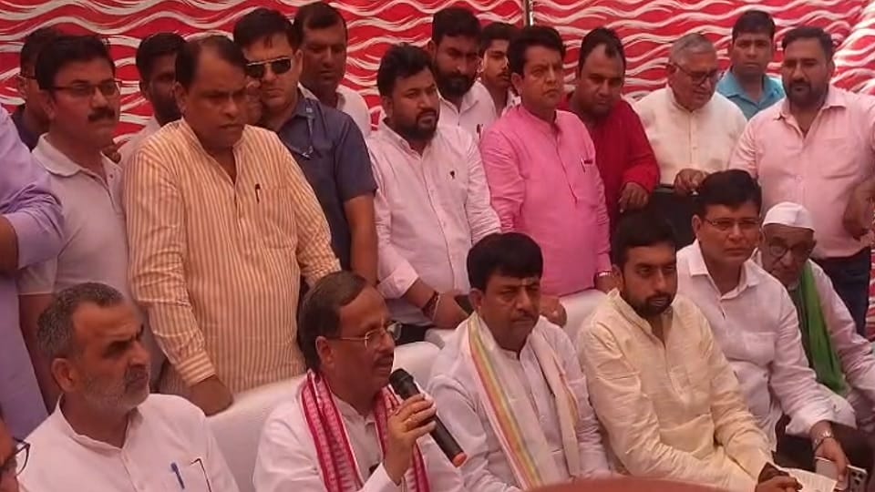 Muzaffarnagar: Dr. Dinesh Sharma said - Modi-Yogi government gave a new direction of development