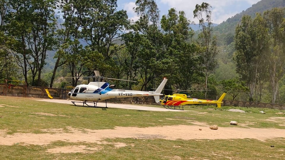 Rudraprayag Weather takes a sudden turn for worse in Kedarnath region two helicopters make emergency landings