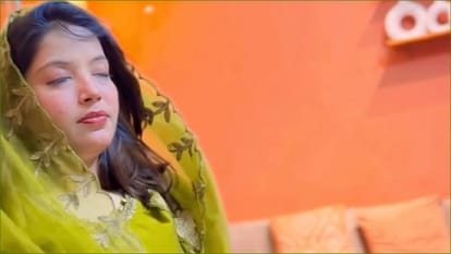 Power Star Pawan Singh wife Jyoti Singh shares cryptic emotional Post amid their ongoing Divorce case