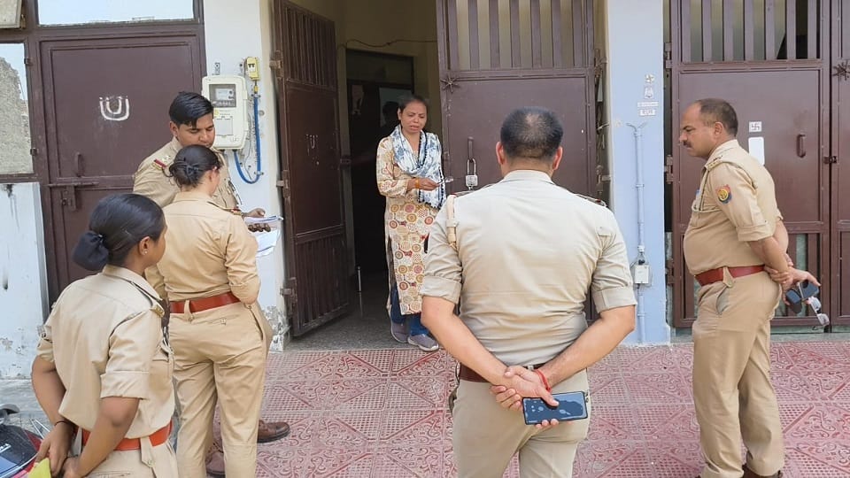Female Student Dies Under Suspicious Circumstances in Agra