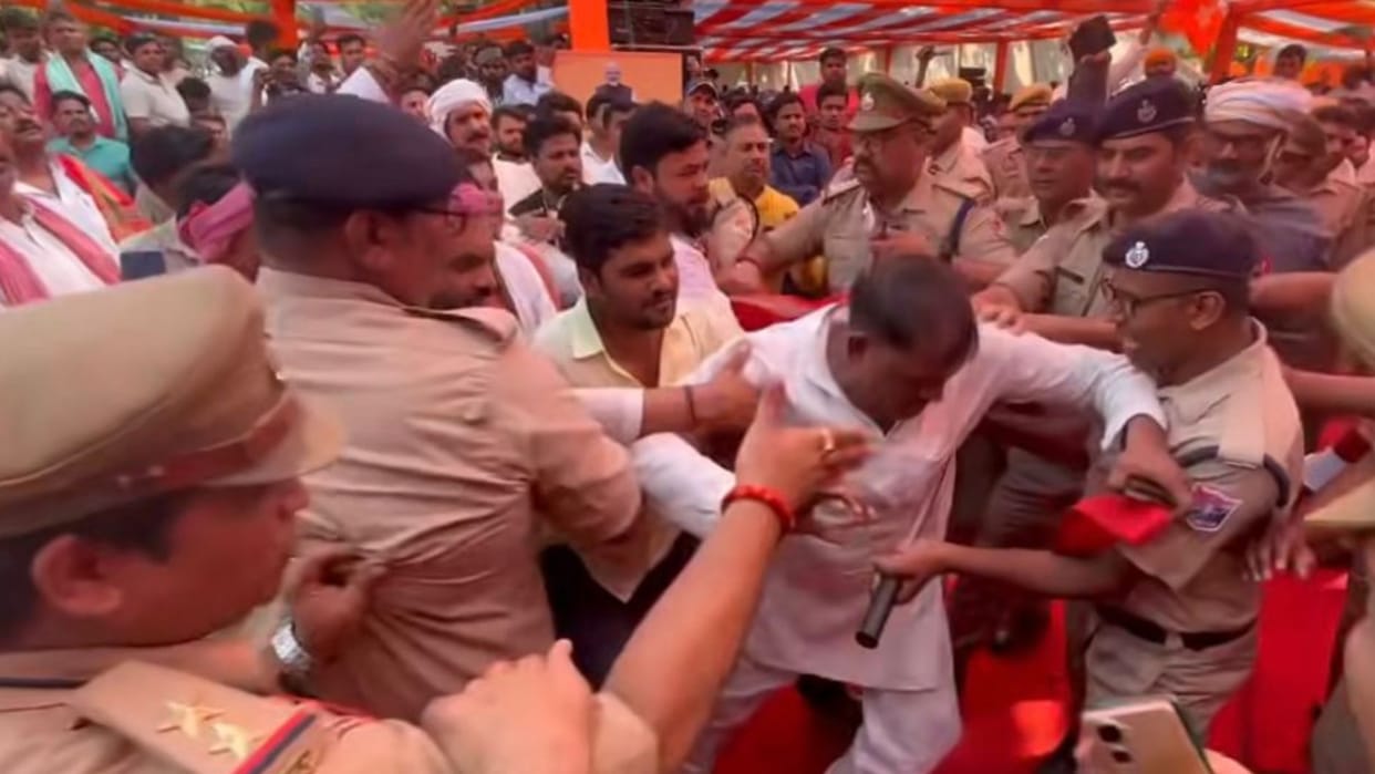 BJP and SP Supporters Face Off at Train Launch Ceremony in mau