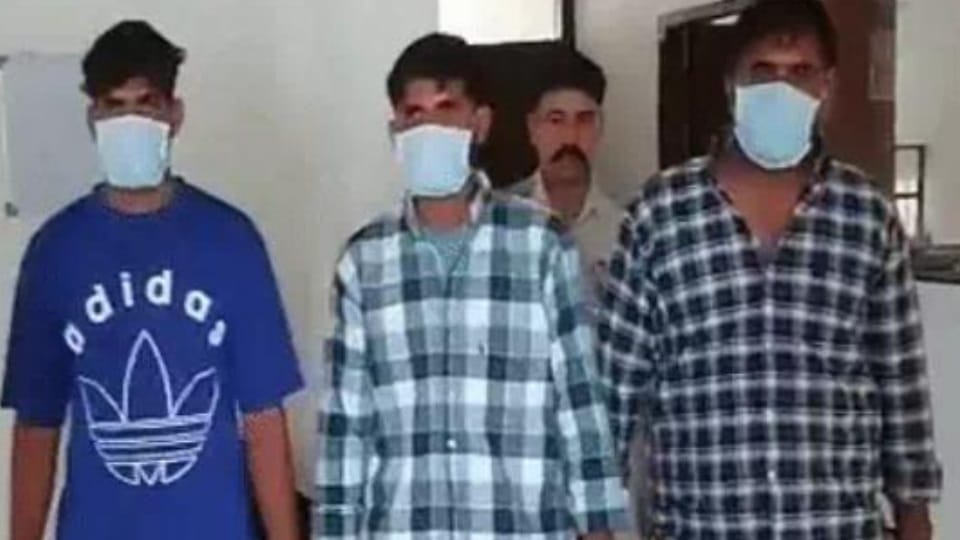 Three suspects loitering near Pathankot airbase fake ID card of Punjab Police constable recovered