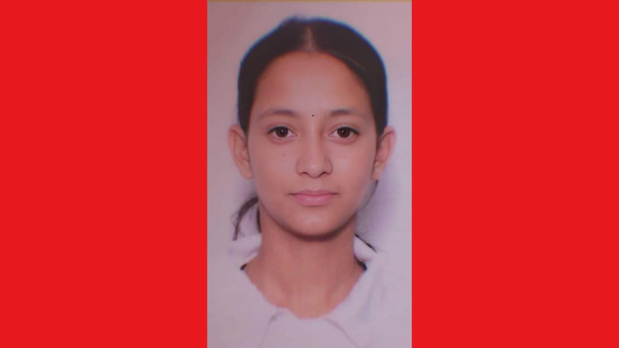 HP Board 10th Result Without Parents Shruti Studying on her sister scholarship