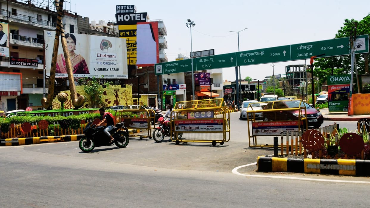Varanasi Traffic barrier cuts closed people carved out own routes accidents occurring amidst rush quickly