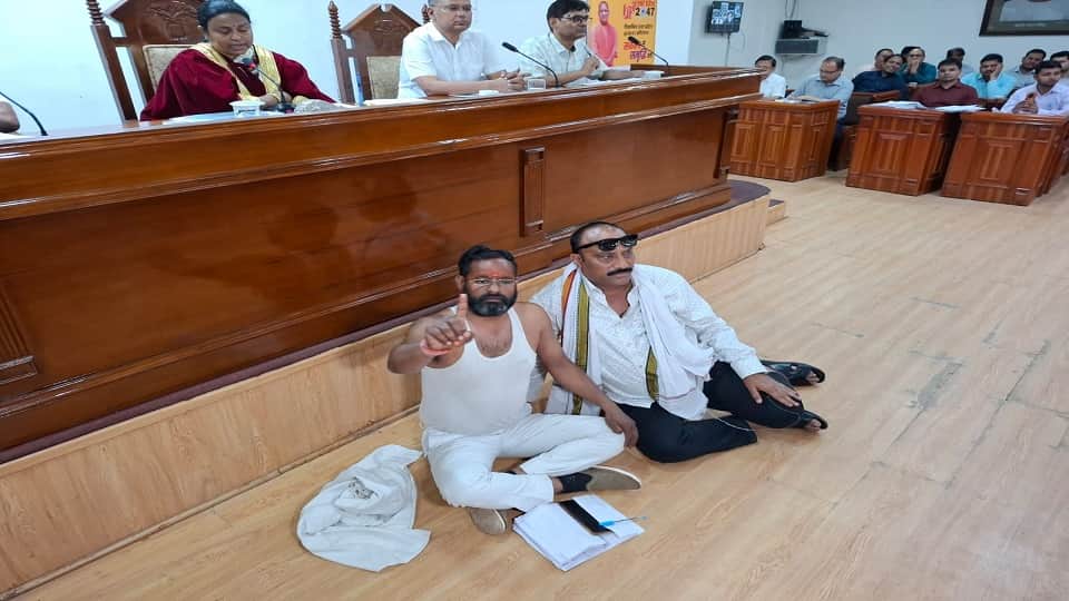 Uproar at Municipal Corporation over drain cleaning