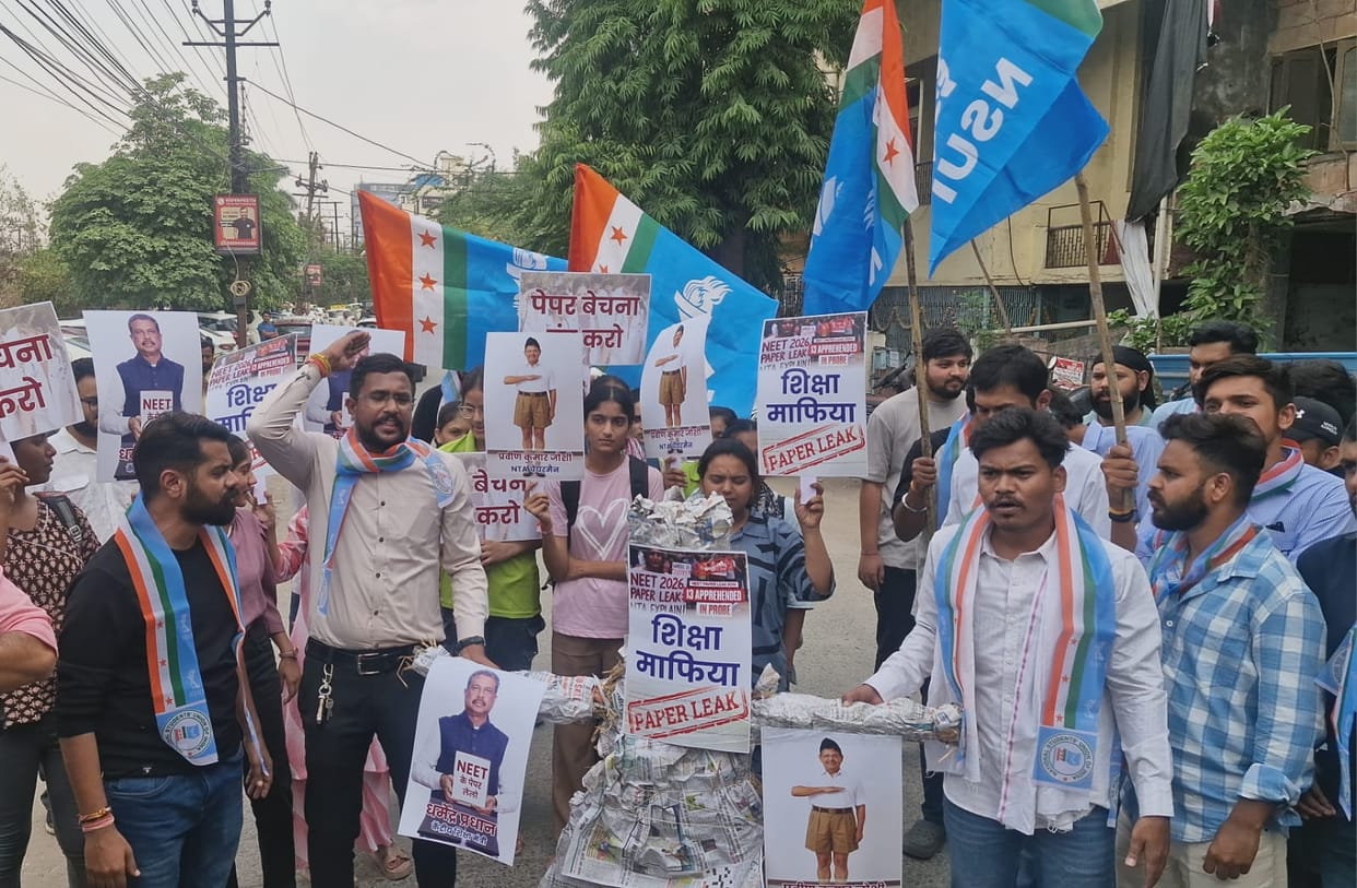 NEET Exam Cancelled: 14,000 Students in MP Affected; Protests in Bhopal, Effigies of Education Minister and NT