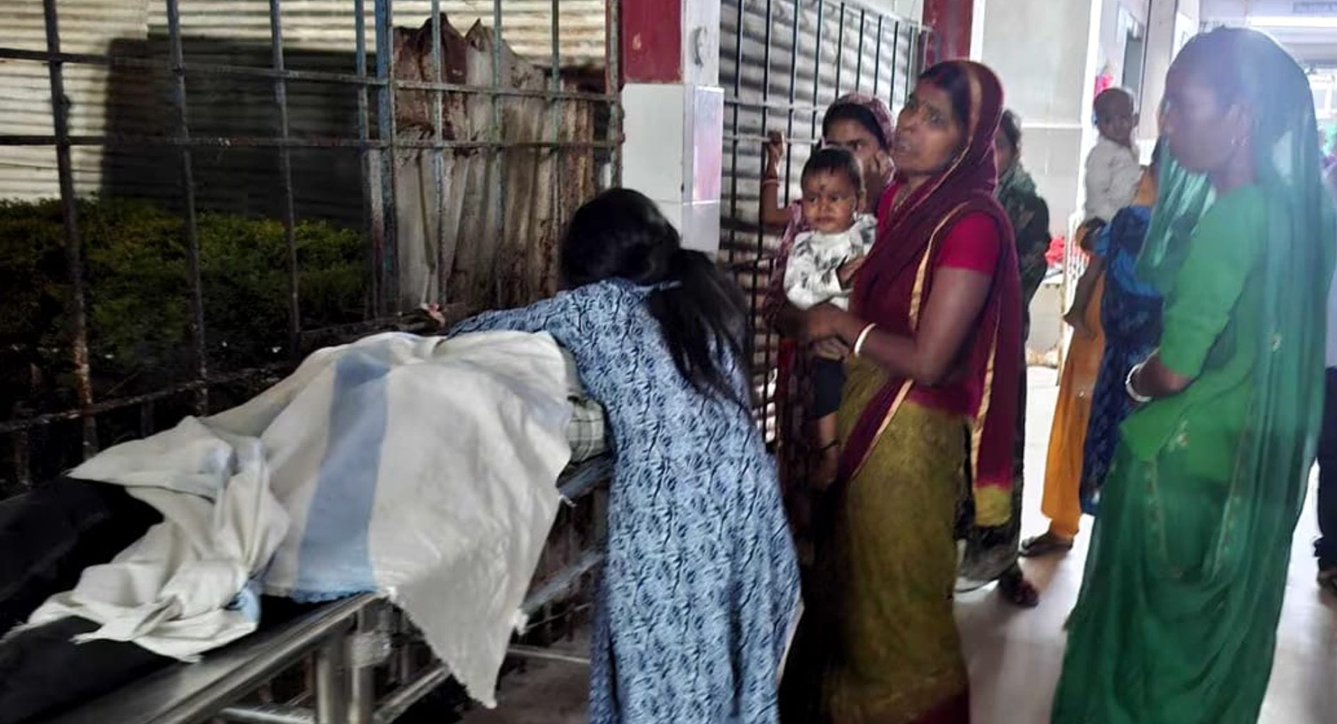 परिवार में पसरा मातम