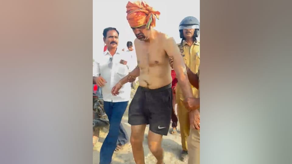 UP Psycho Killer Killed in Encounter Accused of 3 Murders in 24 Hours Crime News in Hindi