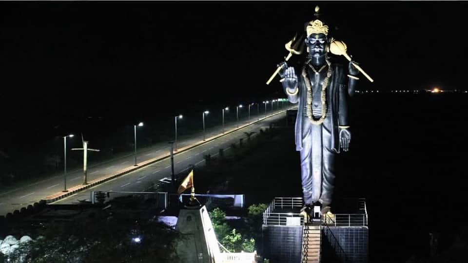 कोकिलावन शनिधाम