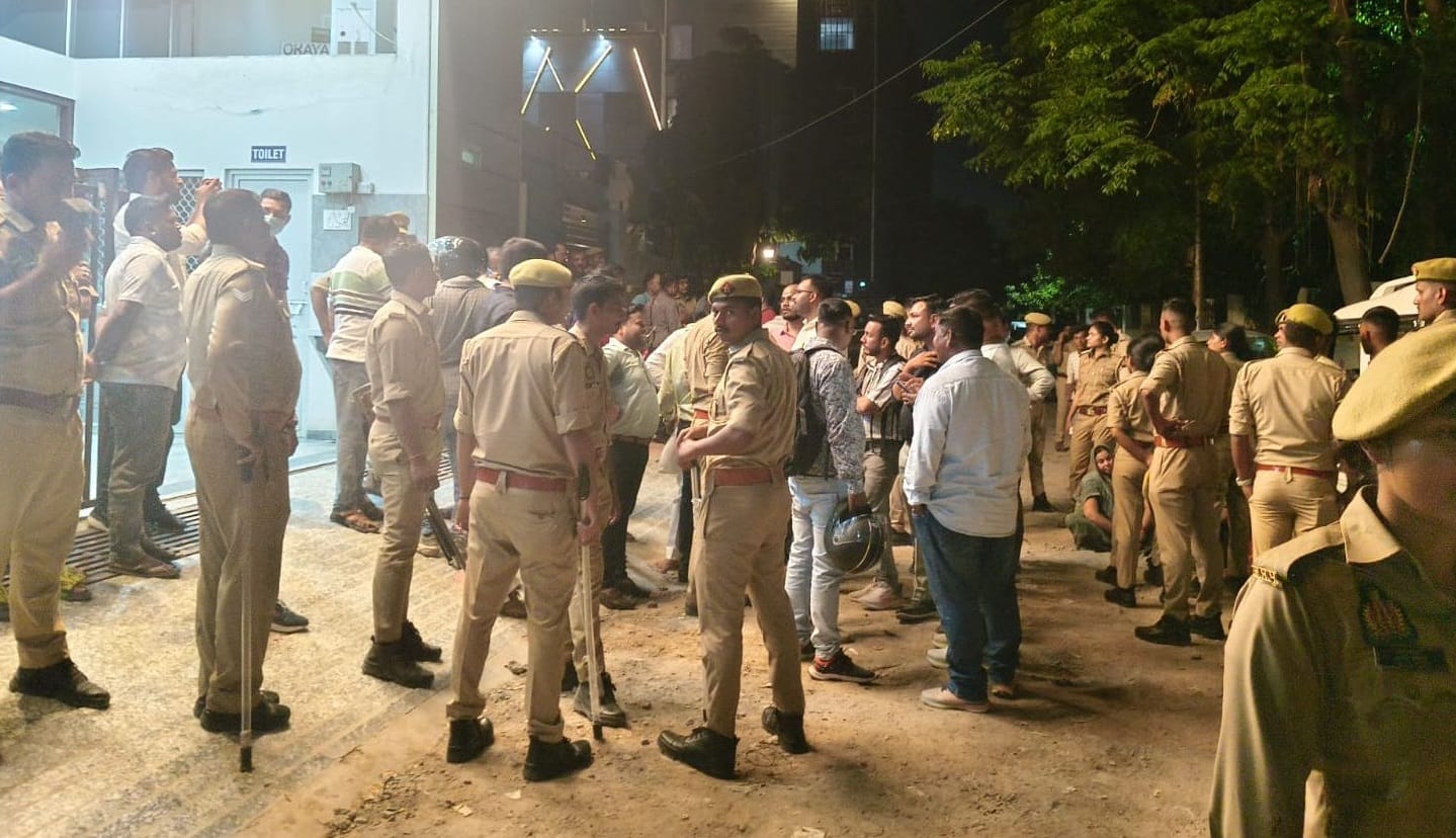 Kanpur Sub Inspectors Uniform Torn Police Beaten with IV Stands 12 Hour Ruckus Over Removal of Body