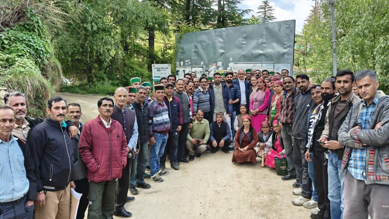 Himachal Panchayat Elections 79676 Candidates Enter the Fray Narkanda Nagar Panchayat Elected Uncontested