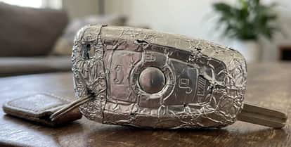 Why People Wrapping Car Keys  Aluminum Foil? Trick Can Prevent Car Theft