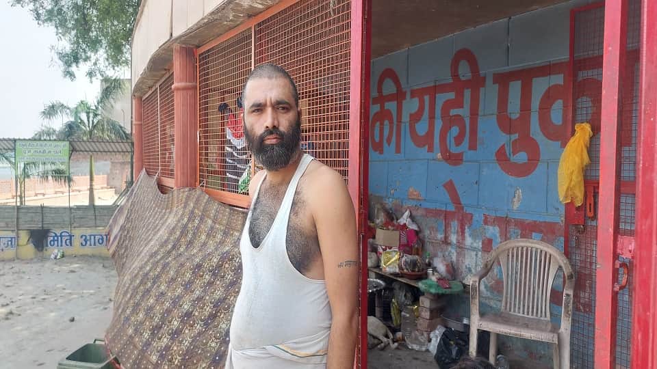 Diver Bablu Saved Two Lives in Yamuna Tragedy, Regrets Not Reaching Earlier