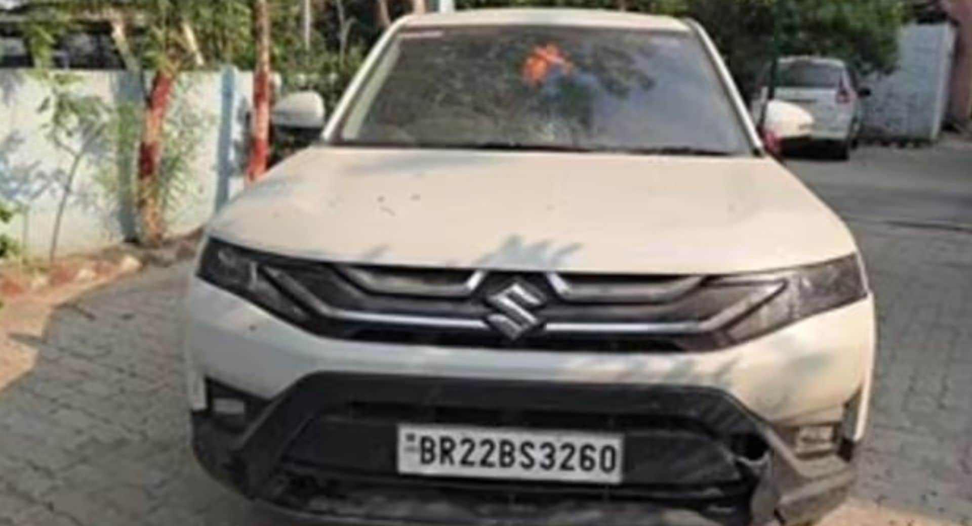 300 लीटर से अधिक विदेशी शराब के साथ दो पुलिसकर्मियों को गिरफ्तार