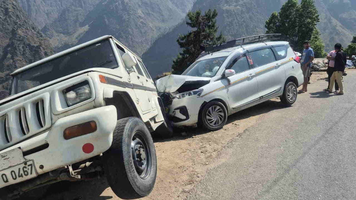 Horrific Road Accident on Badrinath National Highway Chamoli Uttarakhand news in hindi