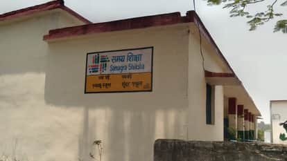 Liquor Shops Opposite Schools Intoxicants Being Sold at Distances of Just 100 teacher Distressed