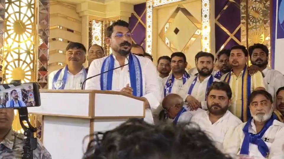 Chandrashekhar Azad Promises Free Education Till Intermediate, Ban on Liquor and Bulldozer Action in UP