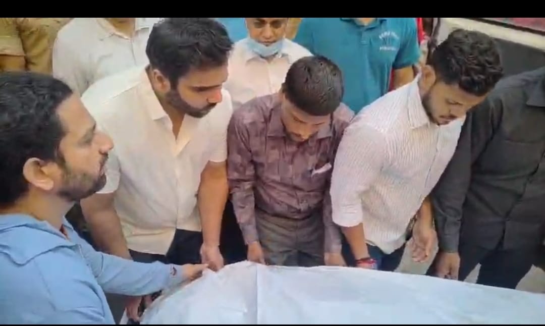 Lucknow: Pratik Yadav dies under mysterious circumstances, declared dead at Civil Hospital; pictures surface