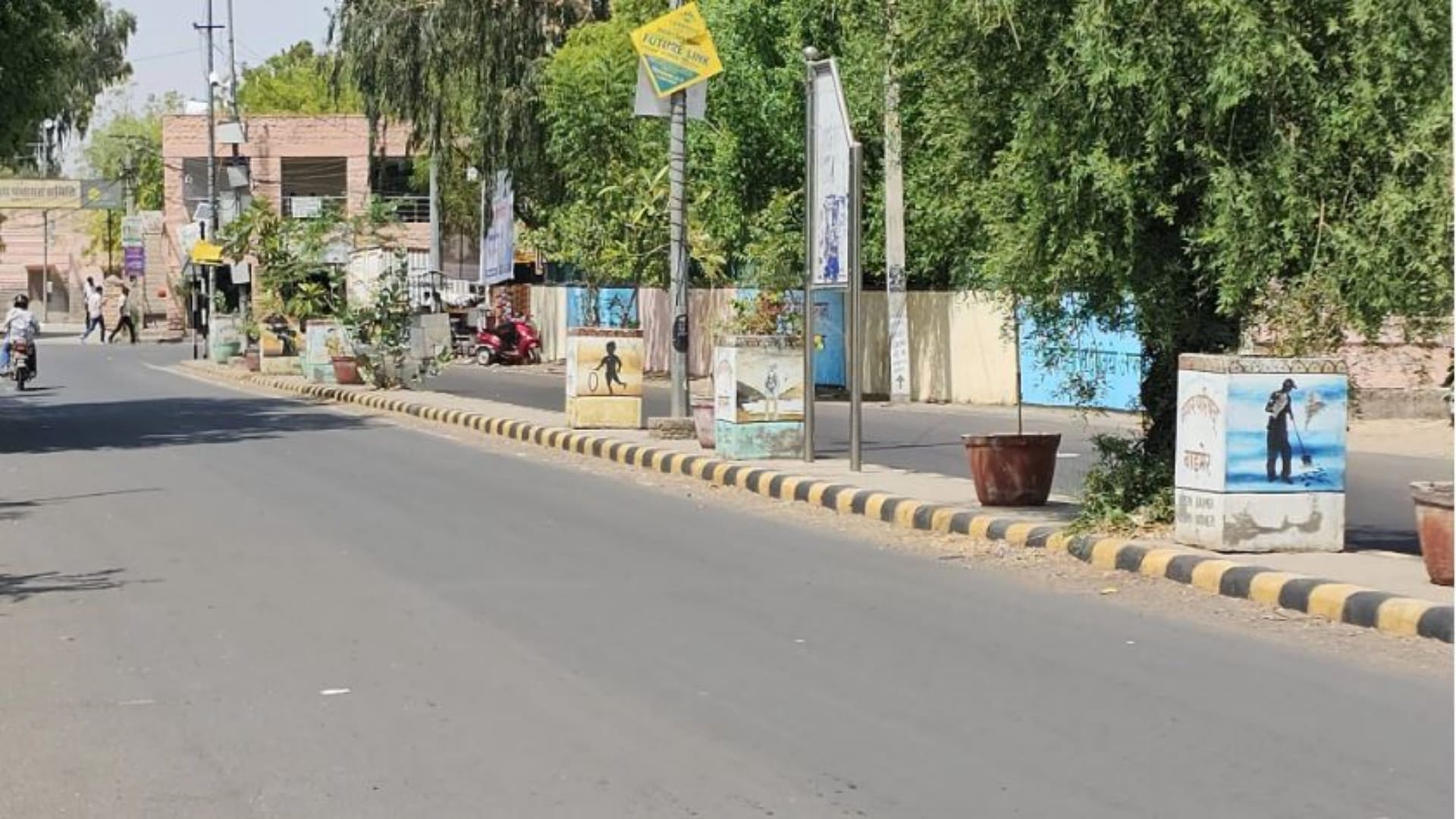 Barmer Weather Update: Scorching Heat Grips Barmer as Temperature Crosses 48°C, IMD Issues Red Alert