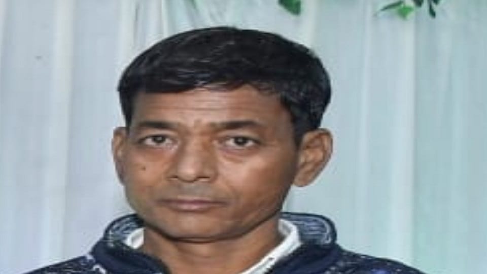 Worker Dies After Falling Into Open GAIL Gas Chamber in Firozabad