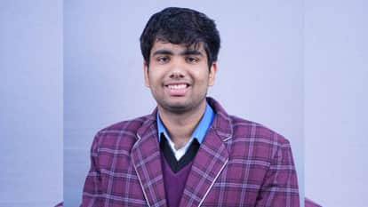 Sitapur: Shreyansh Singh of Lucknow Public School secures first place in the district.