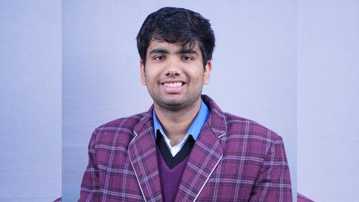 Sitapur: Shreyansh Singh of Lucknow Public School secures first place in the district.