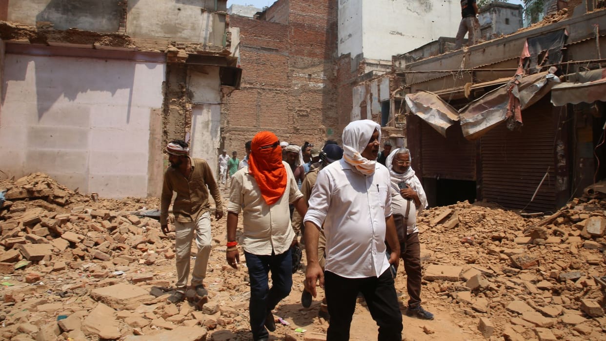 Varanasi Dalmandi Project VDA Ordered Take Decision Within Two Weeks Contempt Petition Disposed Of